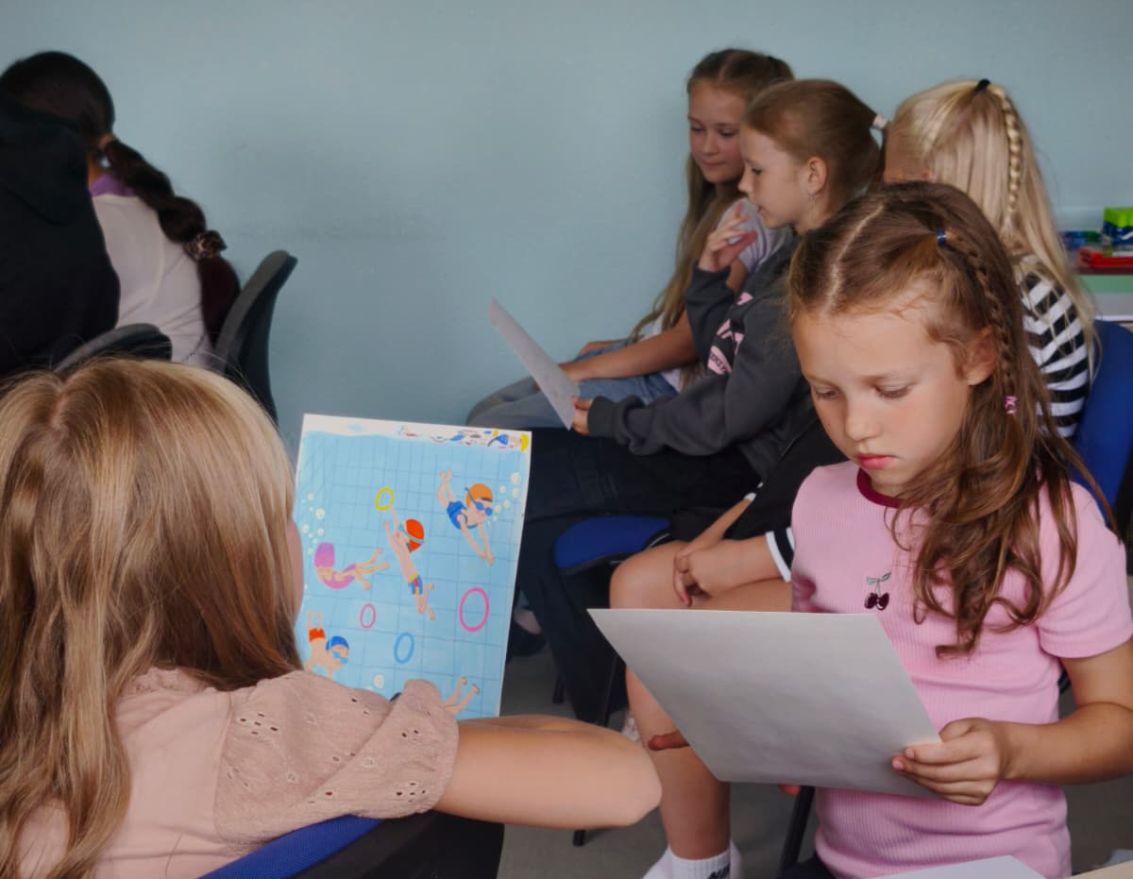 Aizvadīta iedvesmojo&scaron;a tik&scaron;anās ar ilustratori Zani Zleme&scaron;u