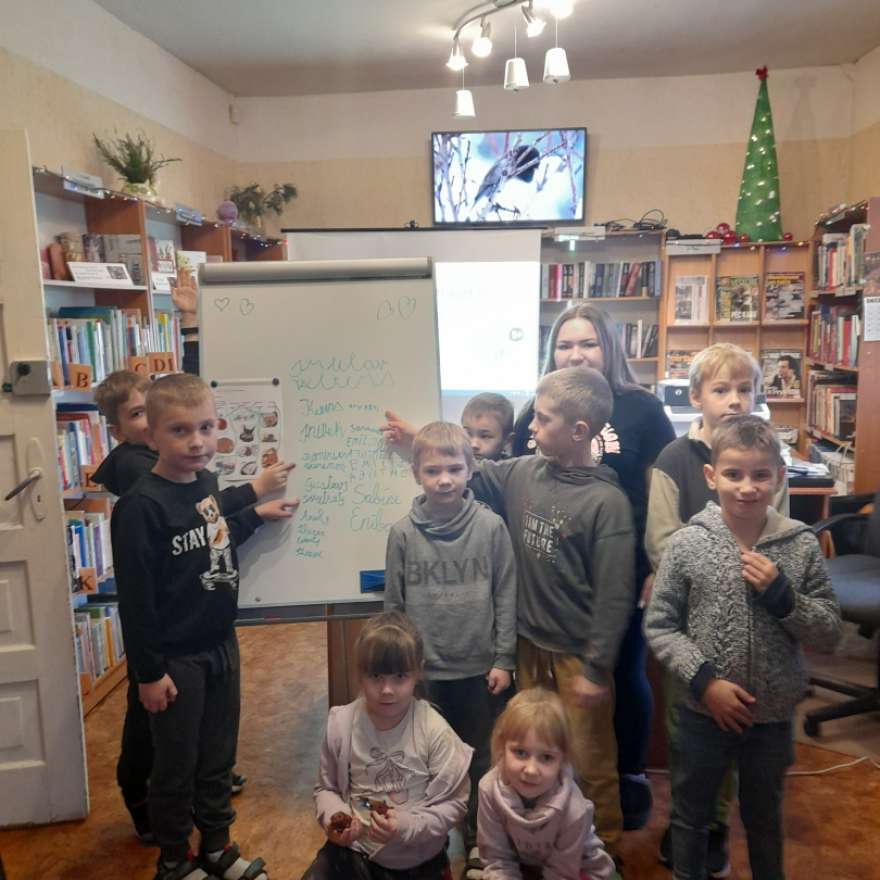 Skaļās lasīšanas nodarbība Vecsaules pamatskolas 1. klasei 