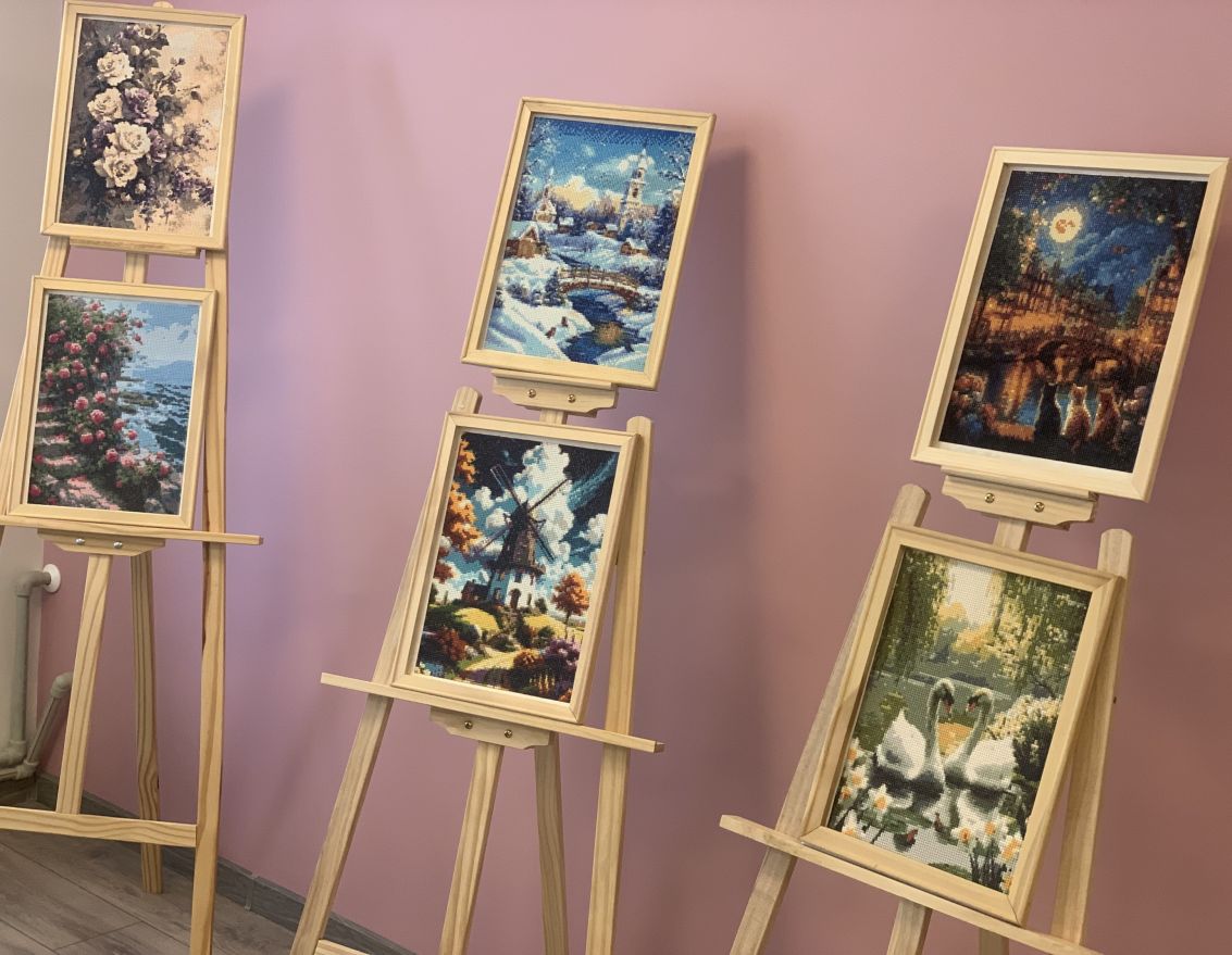 Pērlī&scaron;u gleznu izstāde Stelpes bibliotēkā