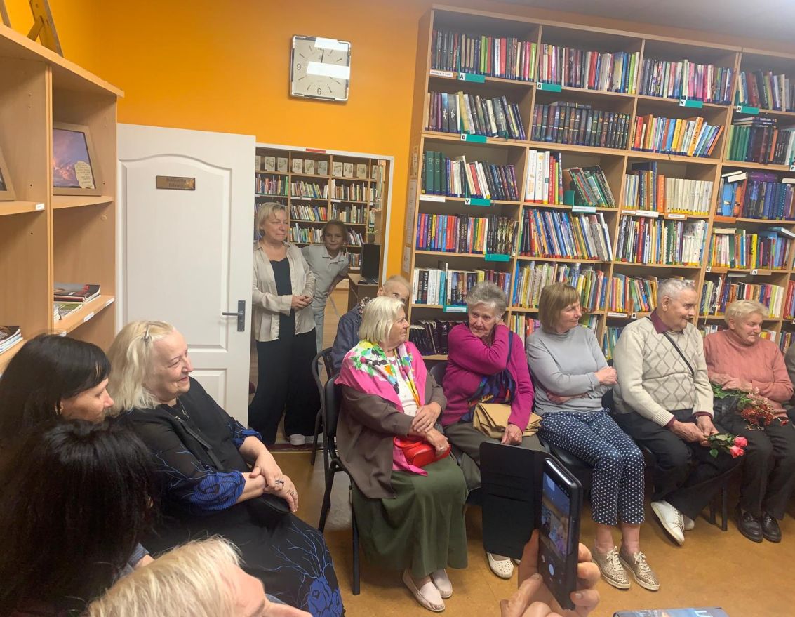  Senioriem veltīta pēcpusdiena "Svinam dzīvi!"