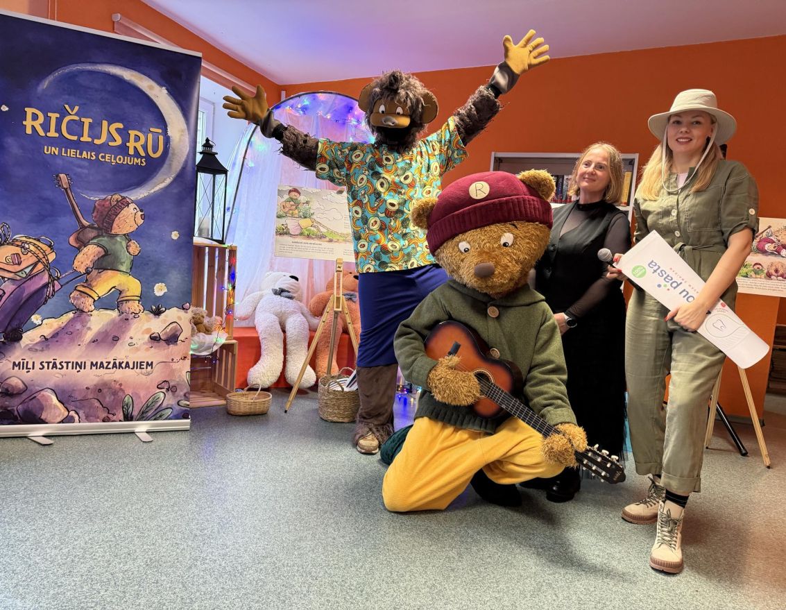 Bērsteles bibliotēkas 80. dzim&scaron;anas dienas svinības pirmsskolas vecuma bibliotēkas apmeklētājiem