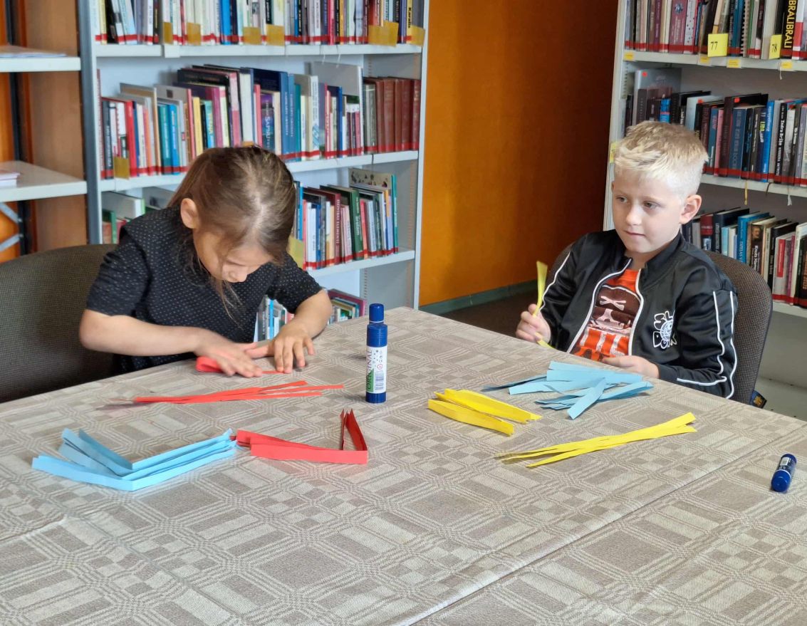 Ikmēneša bibliotēkas stunda pirmsskolas vecuma bērniem