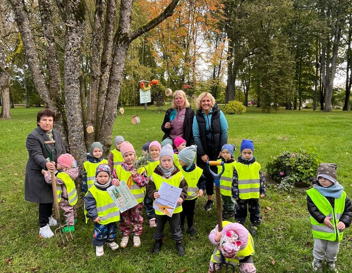 Labo darbu nedēļa Vecumnieku pagasta bibliotēkā