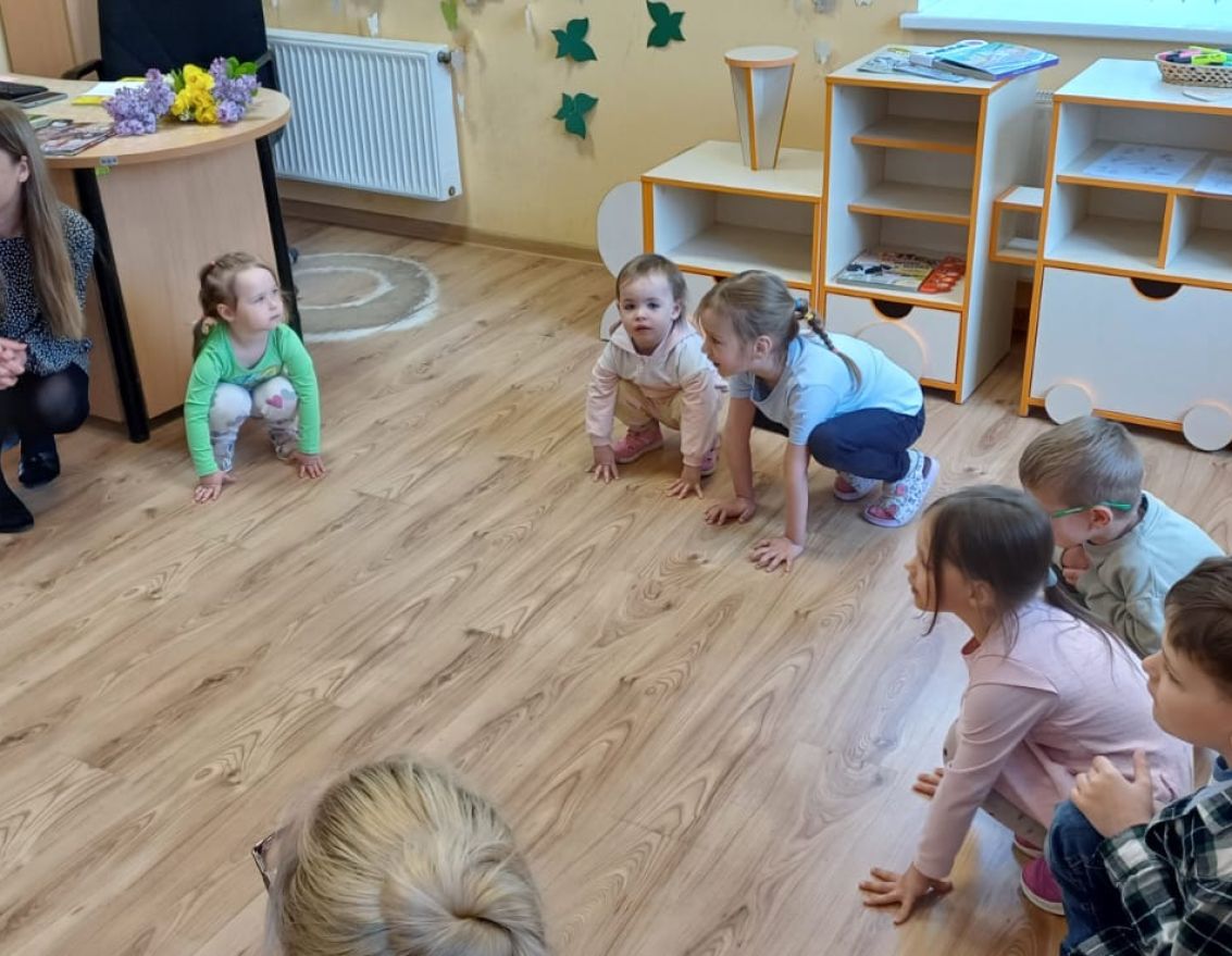 Aizvadīta Bi&scaron;u diena Kurmenes bibliotēkā