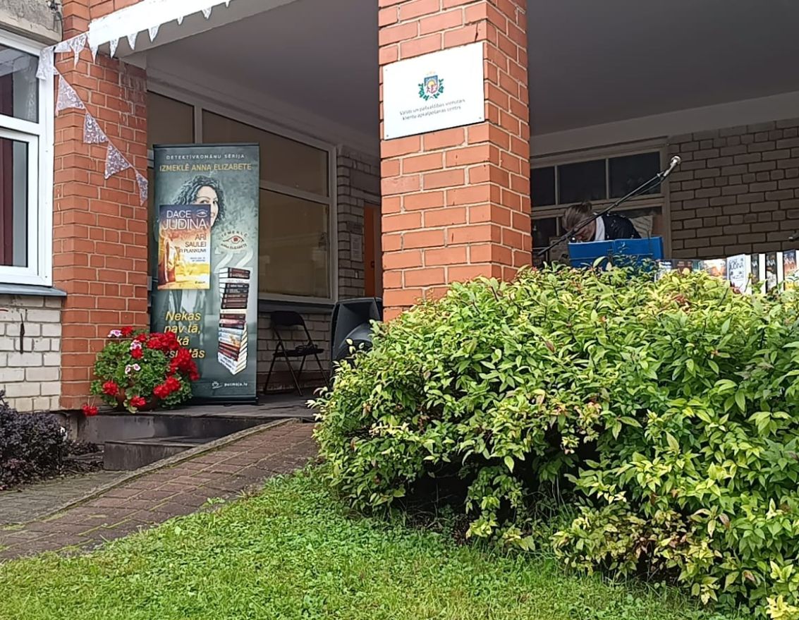 Lasītāju klubiņa "Lapa" tikšanās