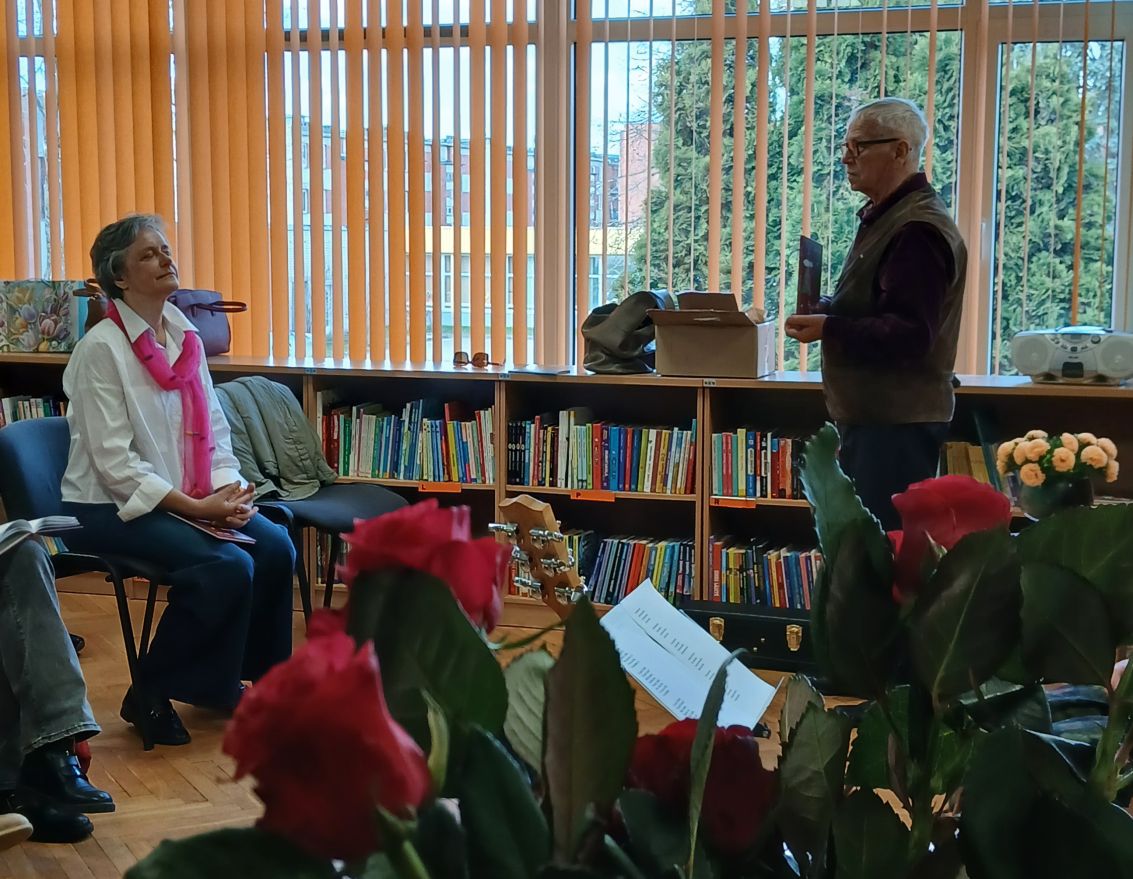 Aizvadīta ģimeņu pēcpusdiena Misas bibliotēkā
