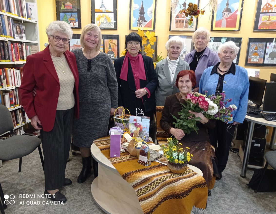 Atmiņu stāsti "Manas dzīves līkloči"