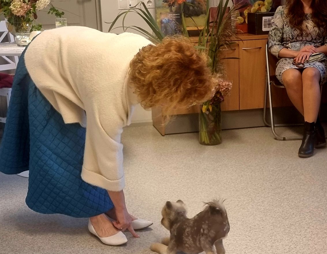 Tikšanās ar grāmatas "Laimes putekļi" autori Ievu Branti