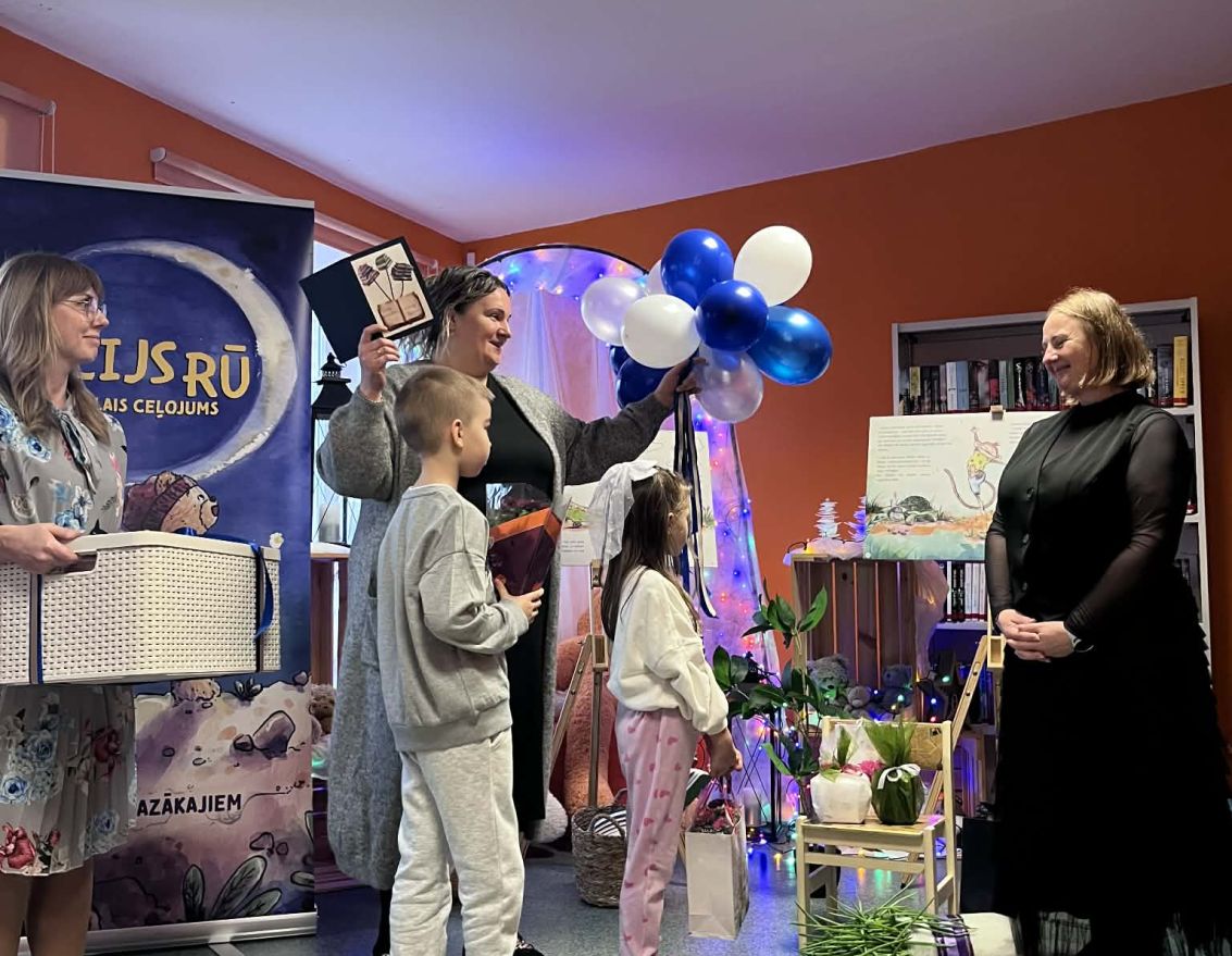 Bērsteles bibliotēkas 80. dzim&scaron;anas dienas svinības pirmsskolas vecuma bibliotēkas apmeklētājiem