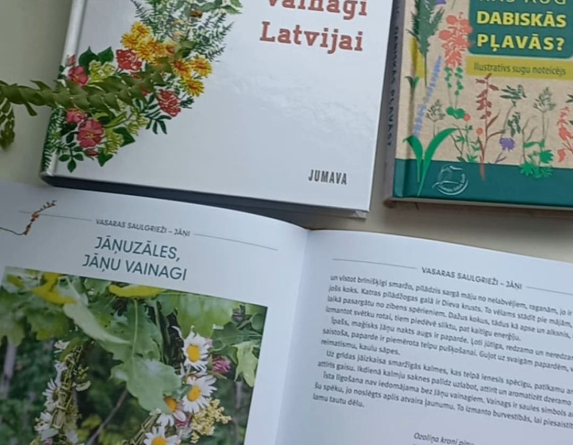 Jāņu zāļu smaržas un Līgo noskaņas Ziemeļu bibliotēkā