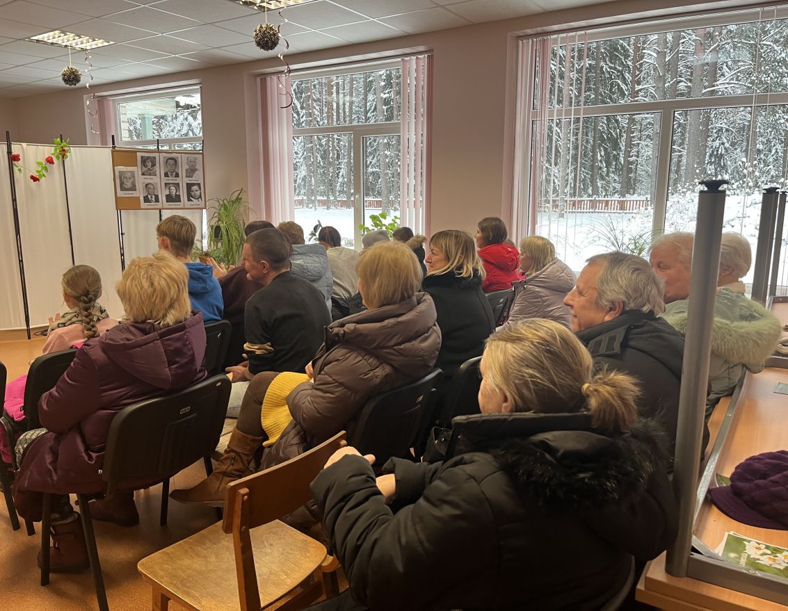 Aizvadīta tik&scaron;anās ar Vecumnieku amatierteātri "Vecmuiža"