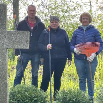 Pliekšānu dzimtas piemiņas vietas sakopšanas talka