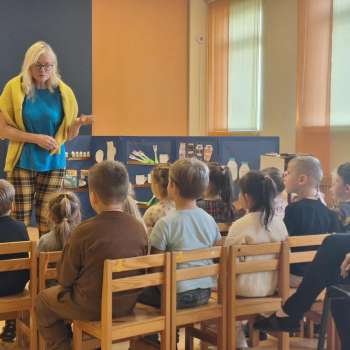 Aizvadīta tikšanās ar Ievu Samausku