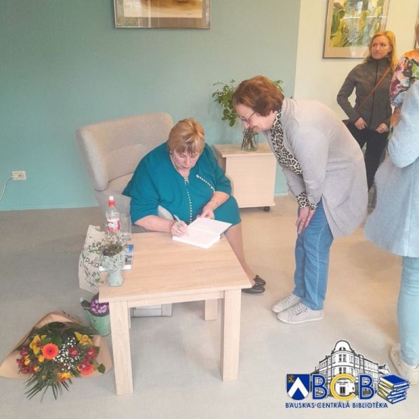 Tikšanās ar Māru Jakubovsku