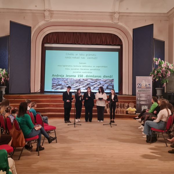 Īsgrāmatiņu konkurss 