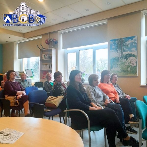 Tikšanās ar Māru Jakubovsku