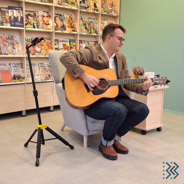 Cilvēcība. Dziesmas un dzeja. Tikšanās ar Mārtiņu Kanteru