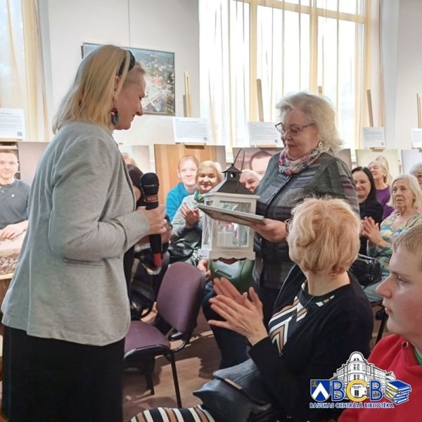 Tikšanās ar Inesi Zanderi