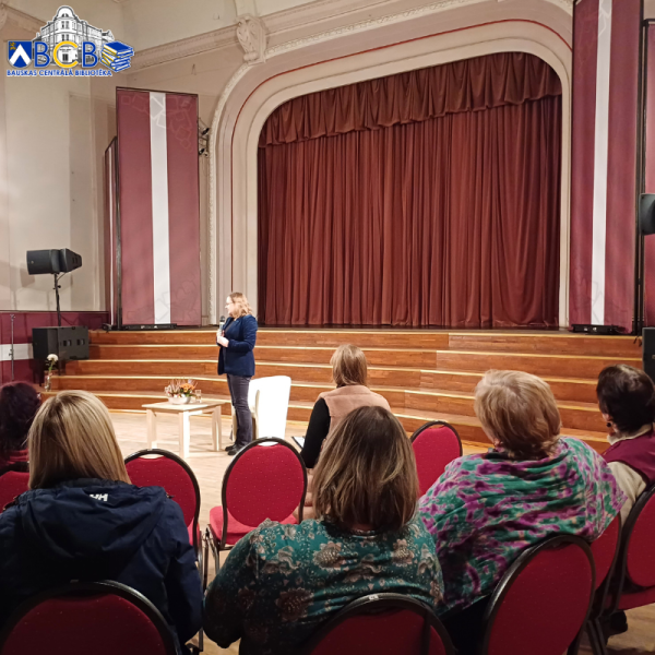 Tikšanās ar Daci Deniņu