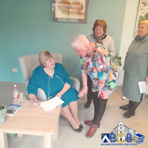 Tikšanās ar Māru Jakubovsku