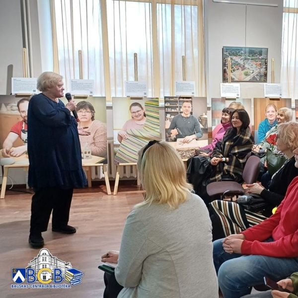 Tikšanās ar Inesi Zanderi