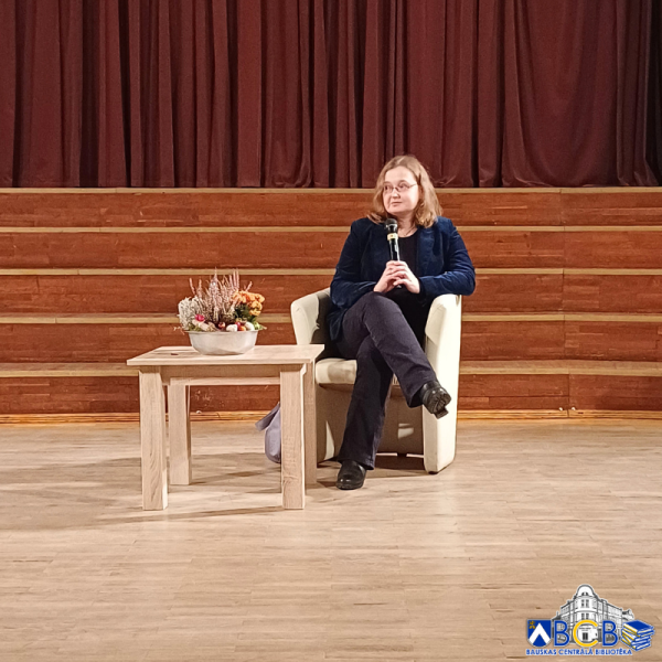 Tikšanās ar Daci Deniņu